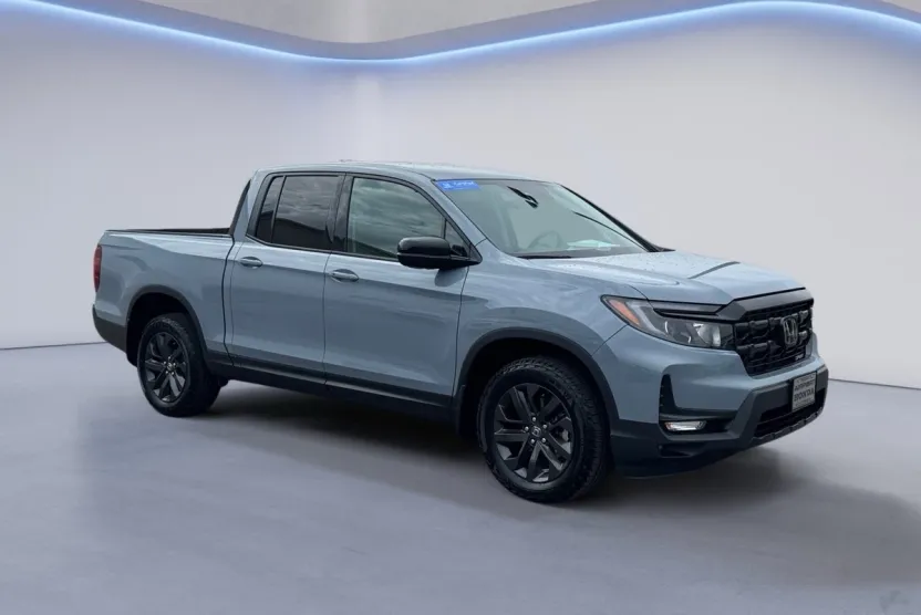 2025 Honda Ridgeline Sport photo 1