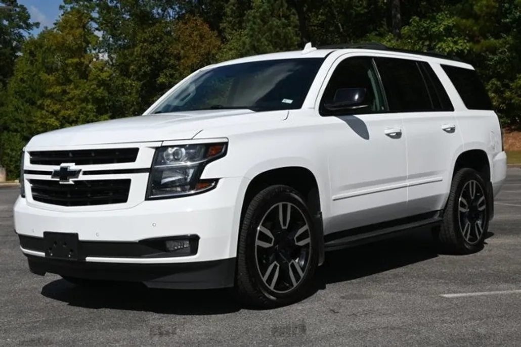 2018 Chevrolet Tahoe RST photo 1