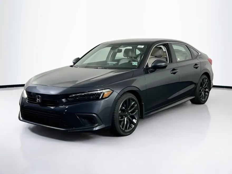 2022 Honda Civic Touring photo 1