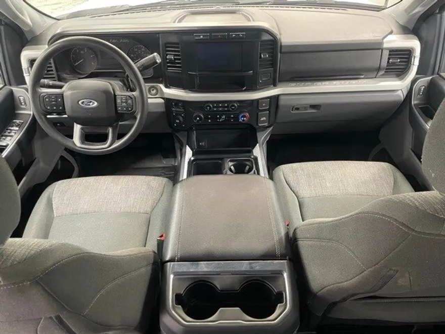 2024 Ford F-250 XLT photo 1
