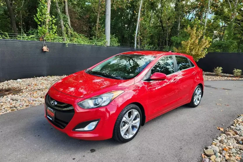 2013 Hyundai Elantra GT Base photo 1