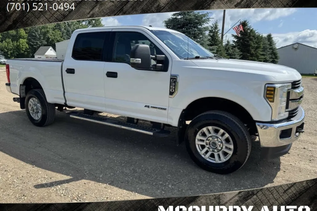 2018 Ford F-350 XLT photo 1
