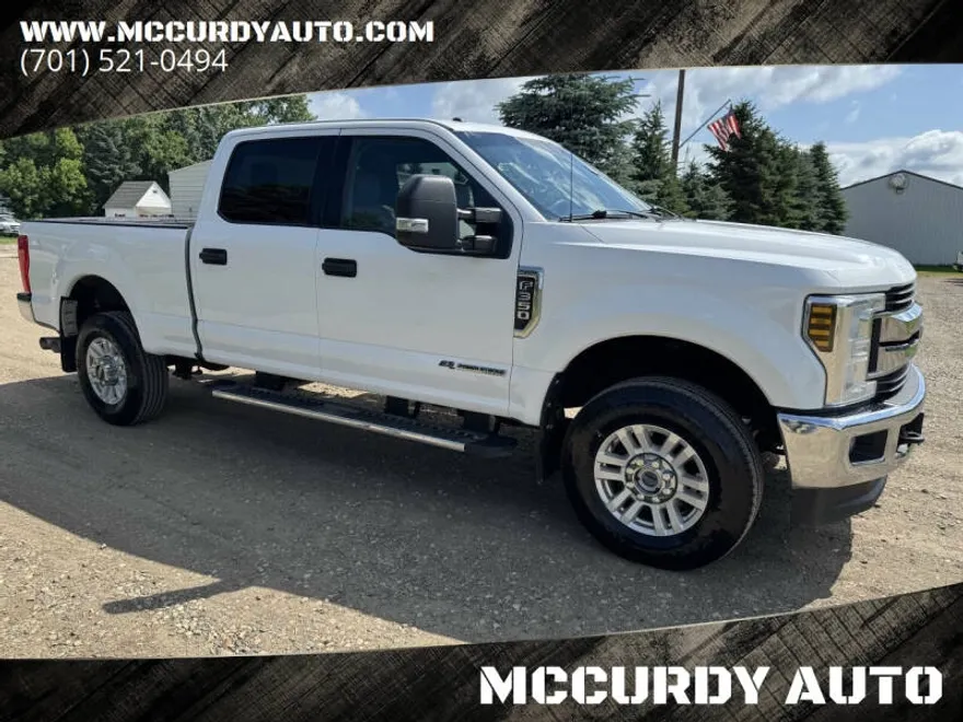 2018 Ford F-350 XLT photo 1