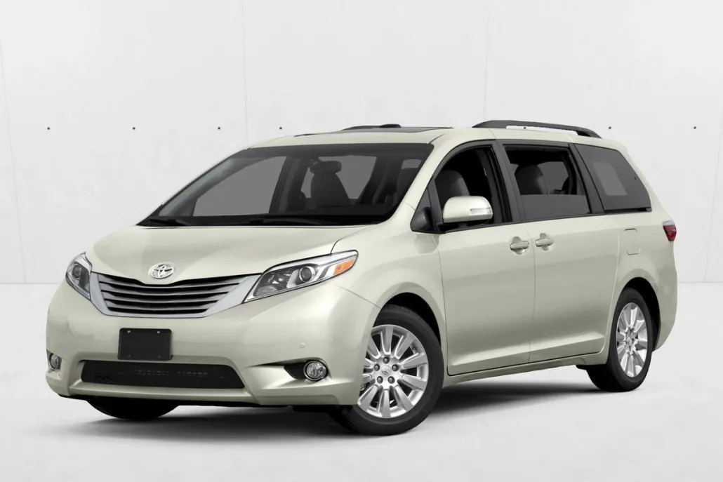 2017 Toyota Sienna XLE photo 1