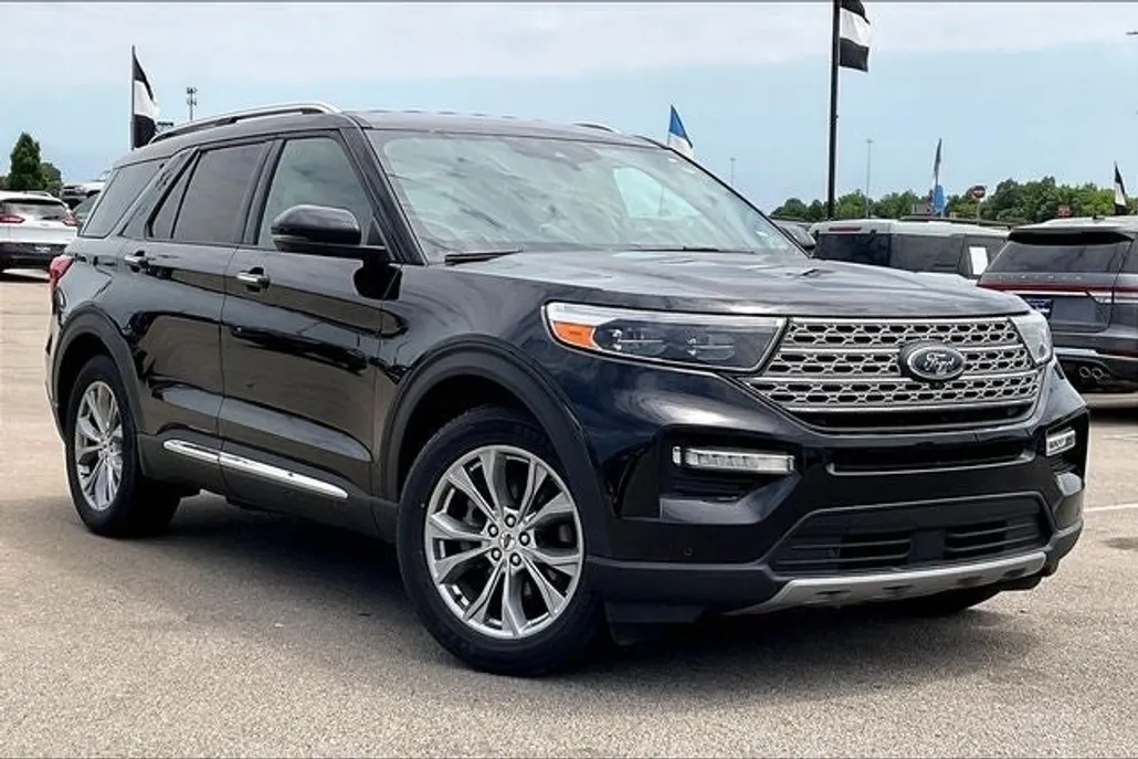 2022 Ford Explorer Limited photo 1