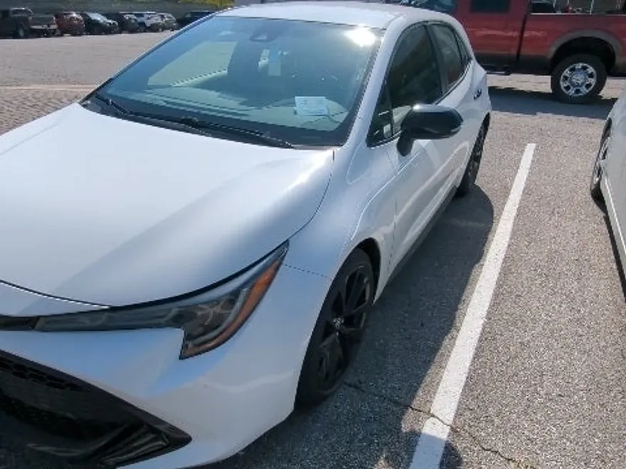 2020 Toyota Corolla SE Nightshade Edition photo 1