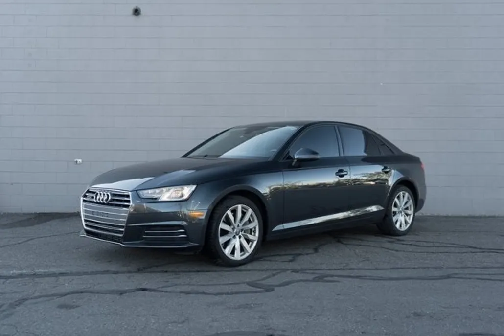2017 Audi A4 2.0T Premium photo 1