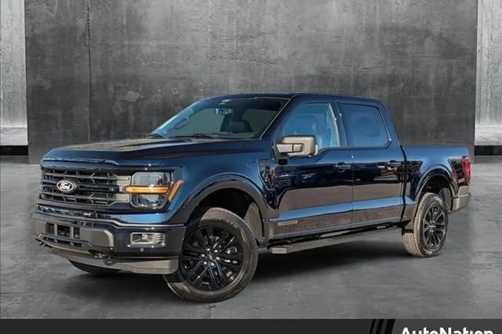 2025 Ford F-150 XLT photo 1