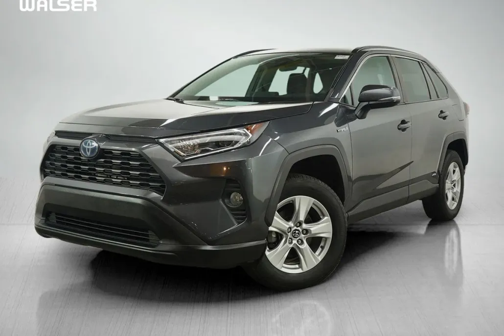 2020 Toyota RAV4 Hybrid XLE photo 1