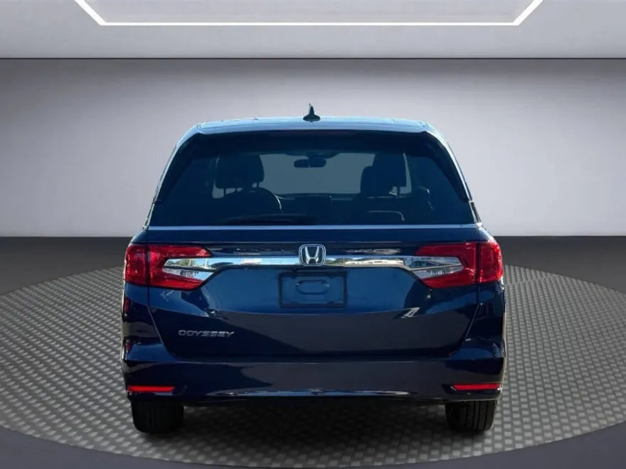 2019 Honda Odyssey EX photo 1