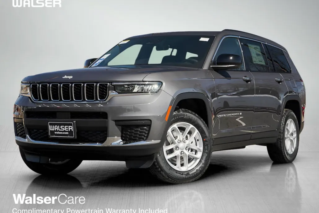 2025 Jeep Grand Cherokee Laredo photo 1