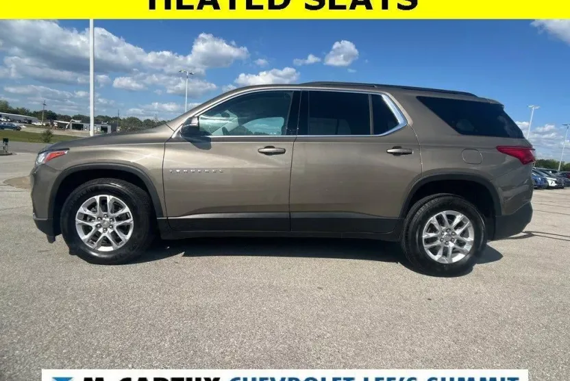 2020 Chevrolet Traverse 1LT photo 1