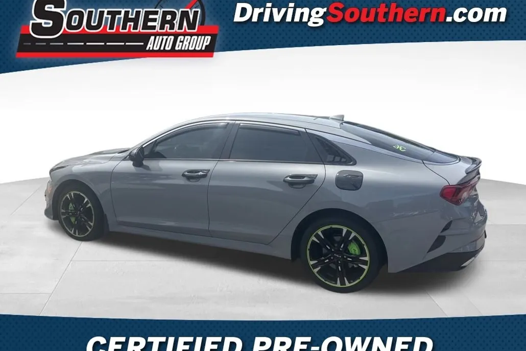 2024 Kia K5 GT-Line photo 1