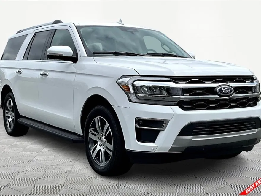 2024 Ford Expedition MAX Limited photo 1