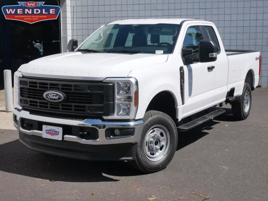 2025 Ford F-250 XL photo 1