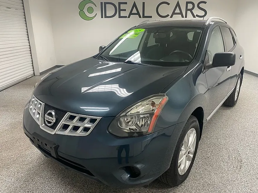 2015 Nissan Rogue Select S photo 1