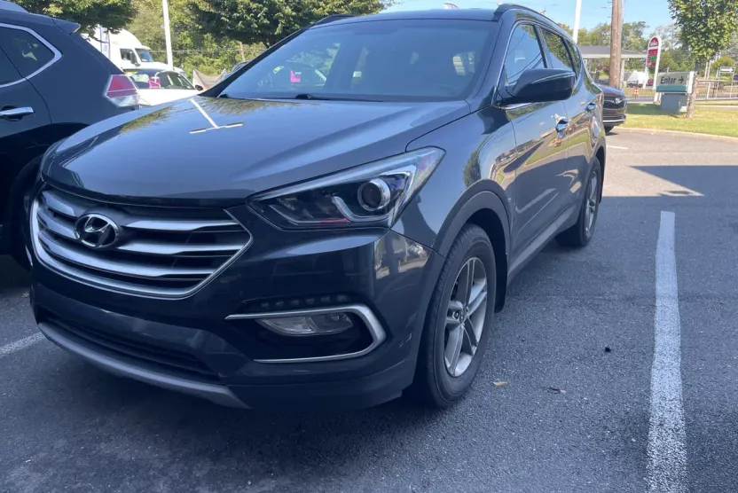2018 Hyundai Santa Fe Sport photo 1