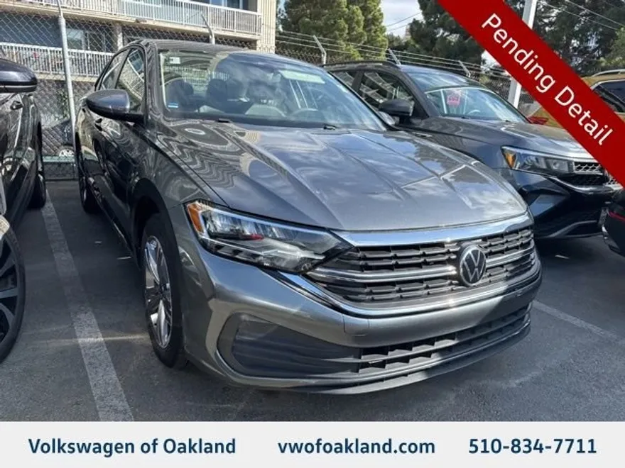 2022 Volkswagen Jetta 1.5T SE photo 1
