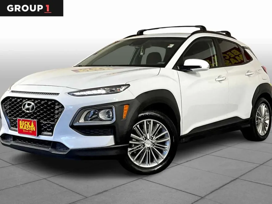 2020 Hyundai Kona SEL photo 1