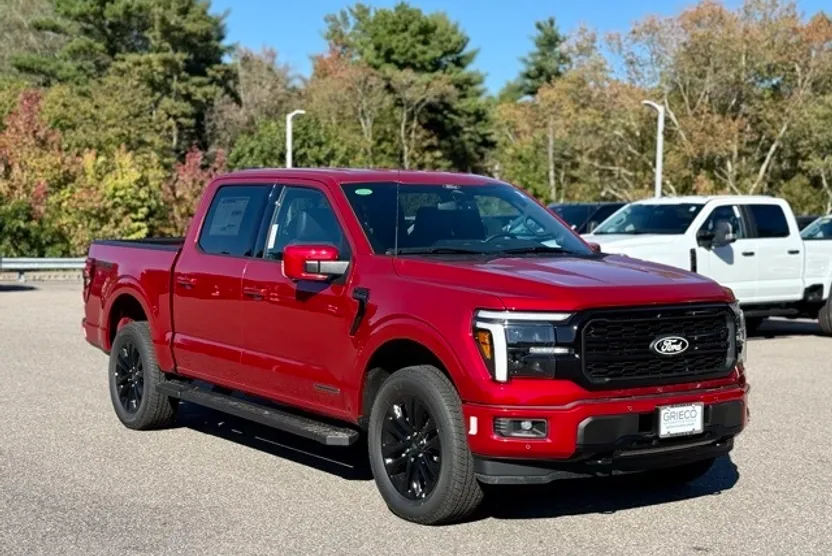 2025 Ford F-150 Lariat photo 1