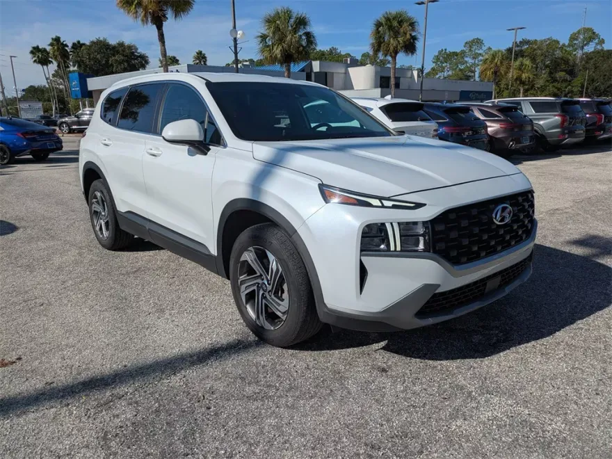 2023 Hyundai Santa Fe SE photo 1