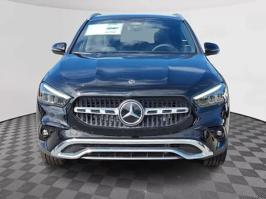 2026 Mercedes Benz GLA 250 4MATIC photo 1