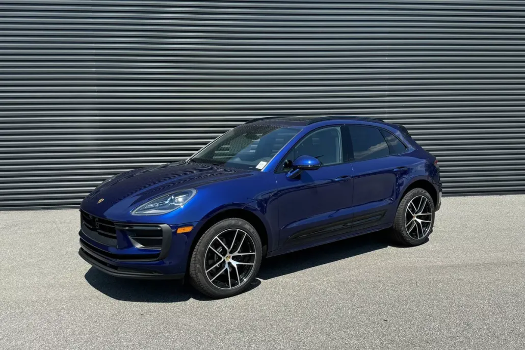 2024 Porsche Macan S photo 1