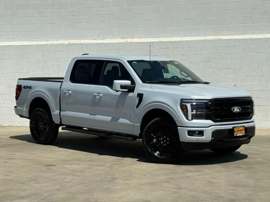 2025 Ford F-150 Lariat photo 1