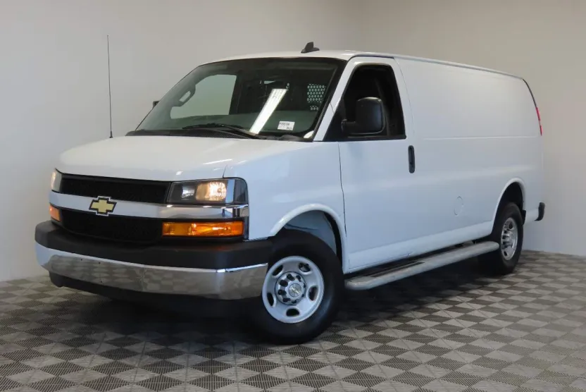 2023 Chevrolet Express 2500 Cargo photo 1