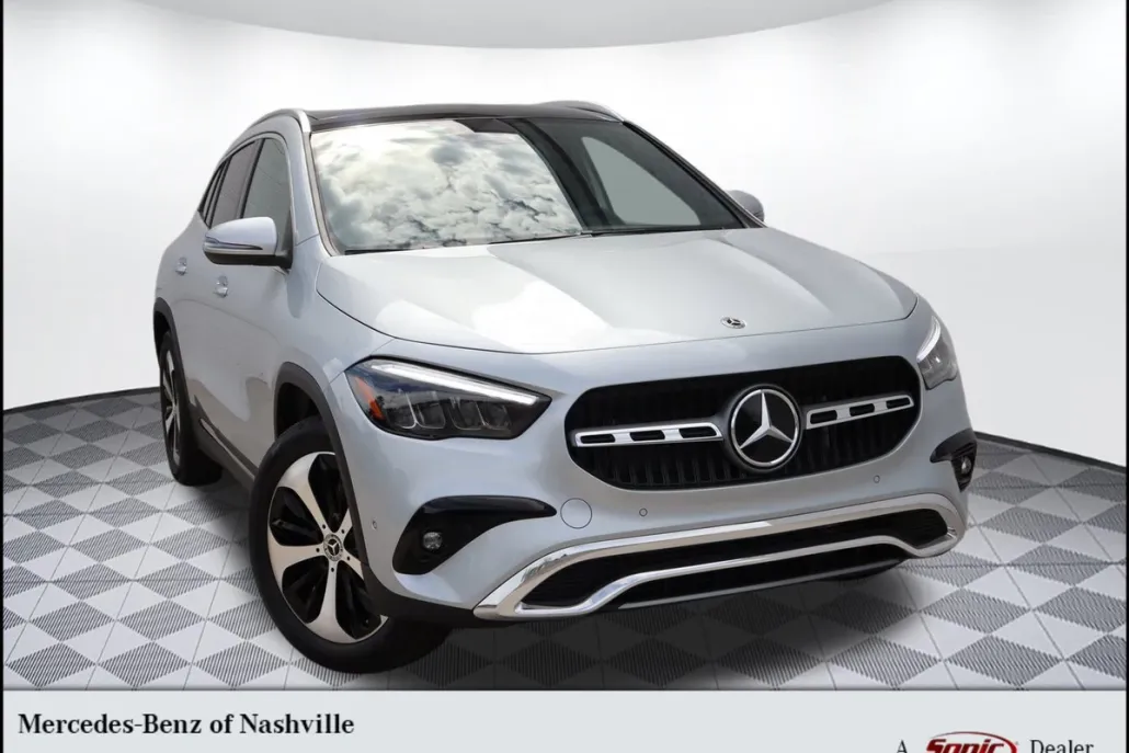 2025 Mercedes Benz GLA 250 photo 1