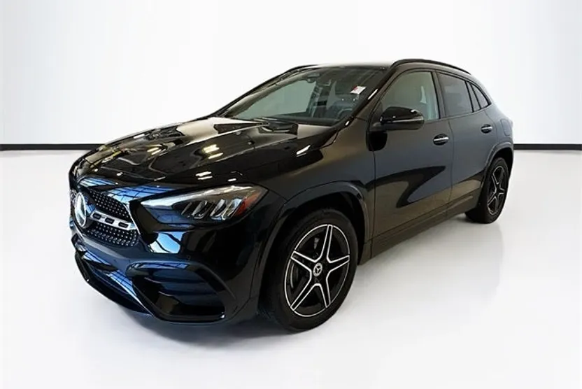2025 Mercedes Benz GLA 250 4MATIC photo 1