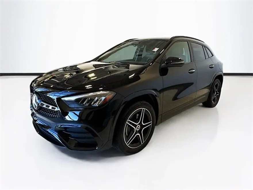 2025 Mercedes Benz GLA 250 4MATIC photo 1