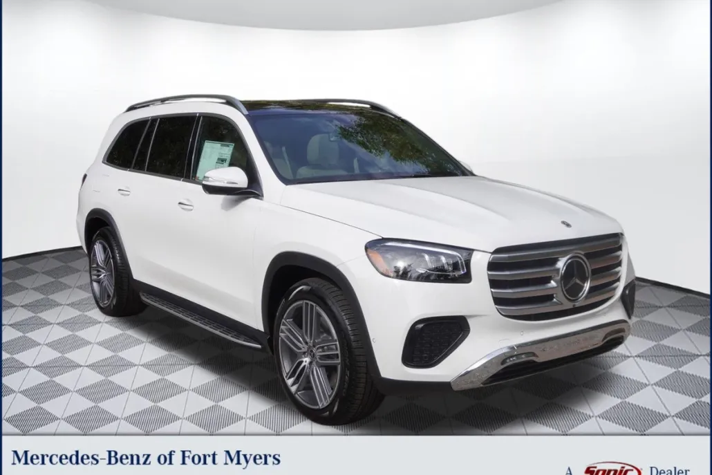 2025 Mercedes Benz GLS 450 photo 1