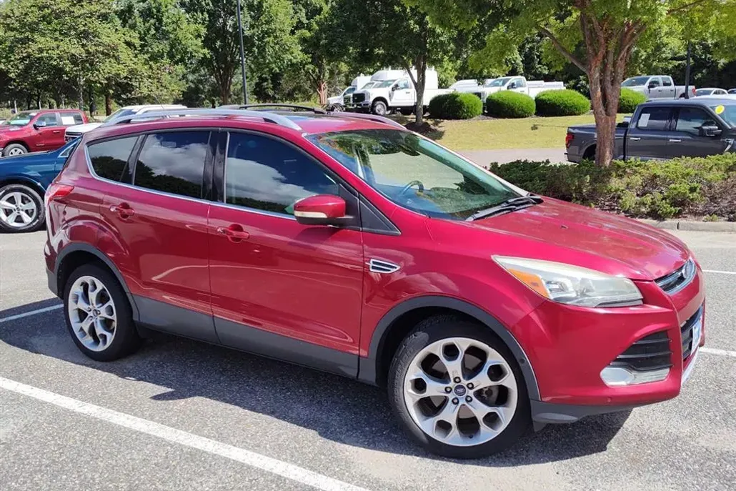 2015 Ford Escape Titanium photo 1