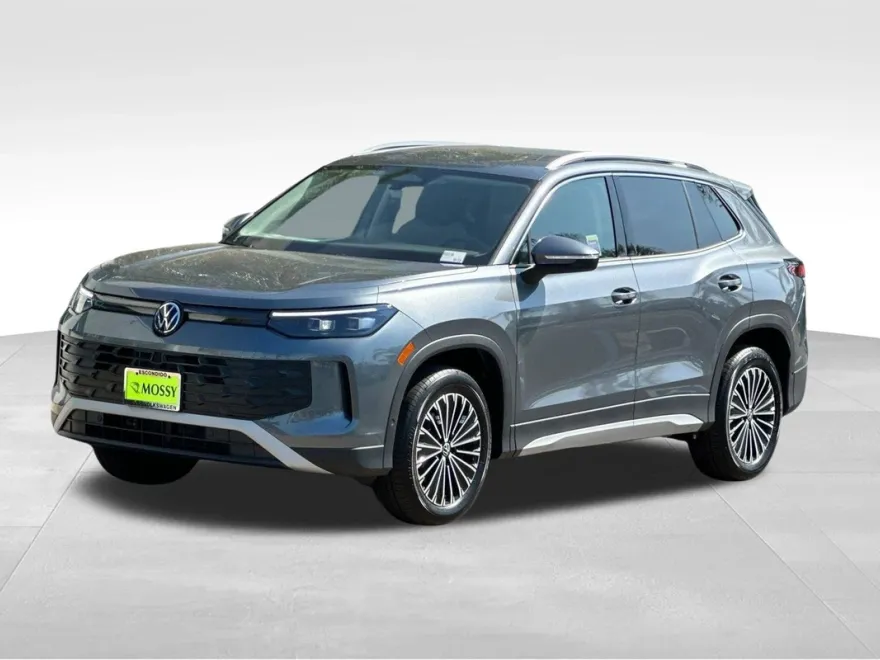 2025 Volkswagen Tiguan S photo 1