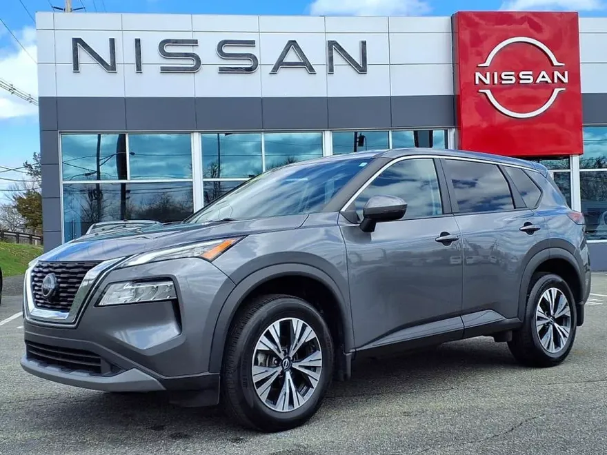 2022 Nissan Rogue SV photo 1