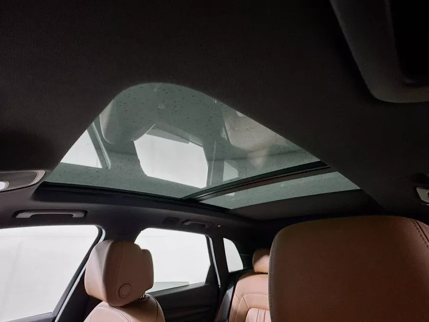 2022 Audi Q5 45 S line Premium Plus photo 1