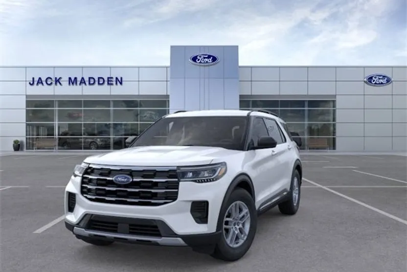 2025 Ford Explorer photo 1