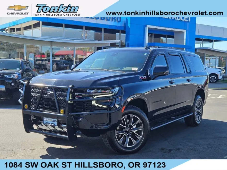 2022 Chevrolet Suburban Z71 photo 1