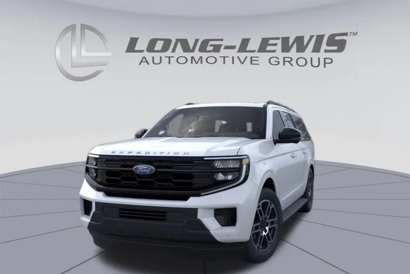 2025 Ford Expedition MAX photo 1