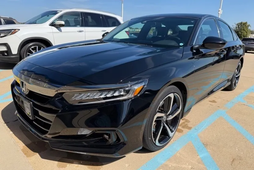 2022 Honda Accord 1.5T Sport photo 1