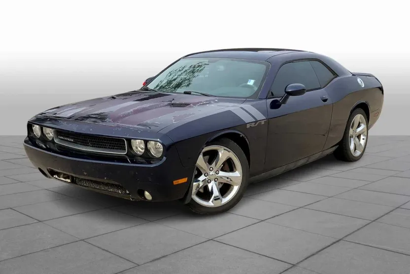 2013 Dodge Challenger R/T photo 1