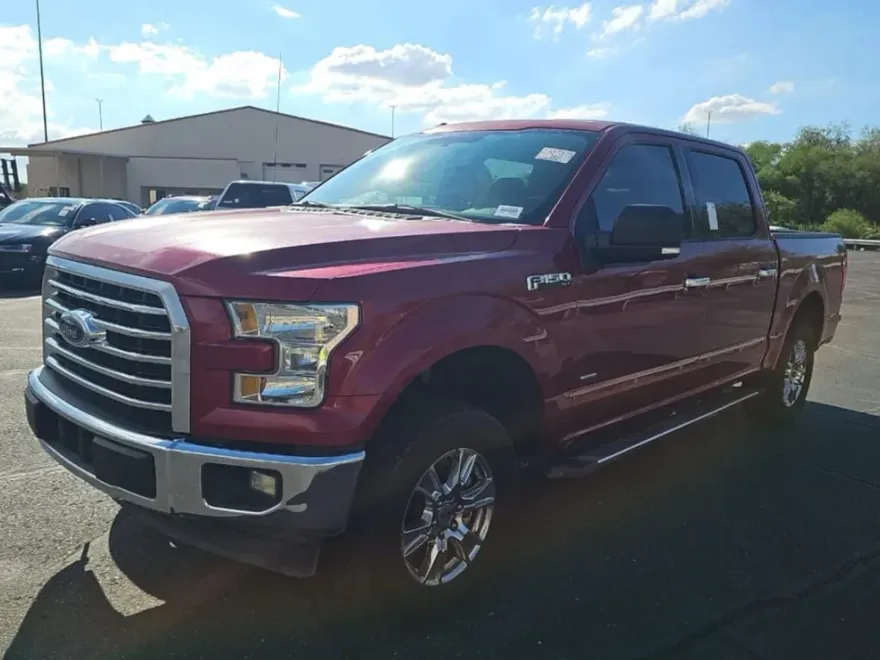 2017 Ford F-150 XLT photo 1