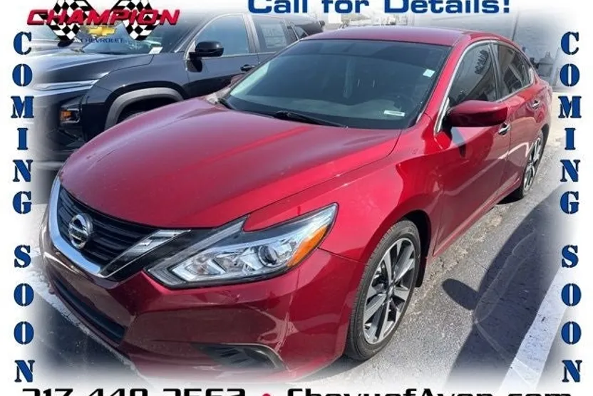 2017 Nissan Altima 2.5 SR photo 1