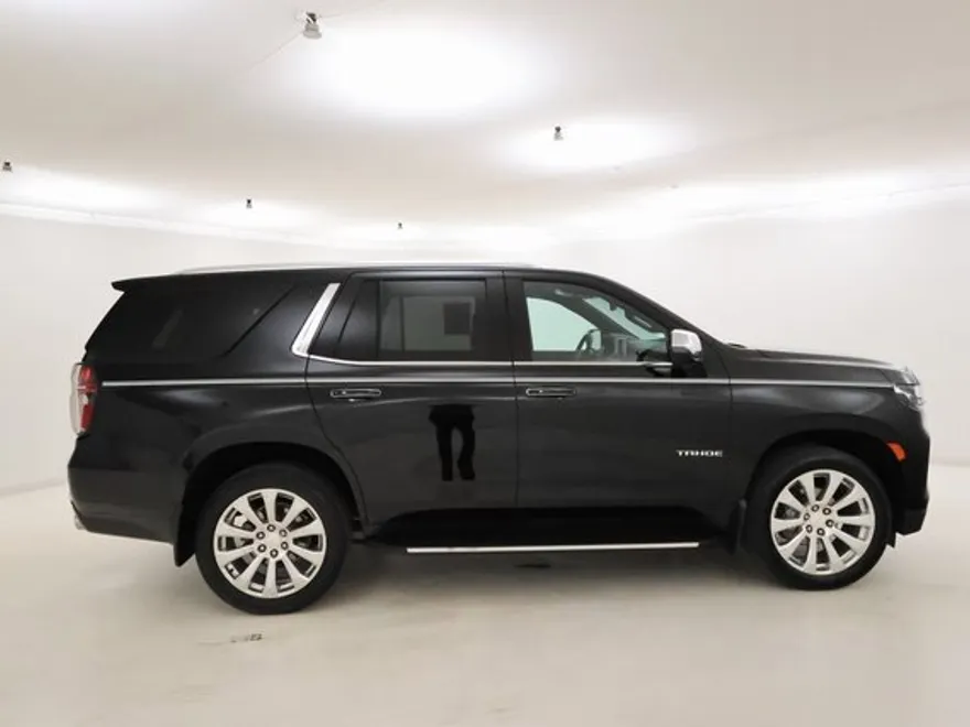 2021 Chevrolet Tahoe Premier photo 1