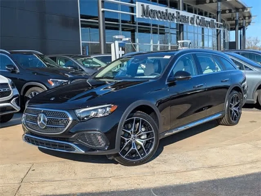 2025 Mercedes Benz E 450 4MATIC All-Terrain photo 1