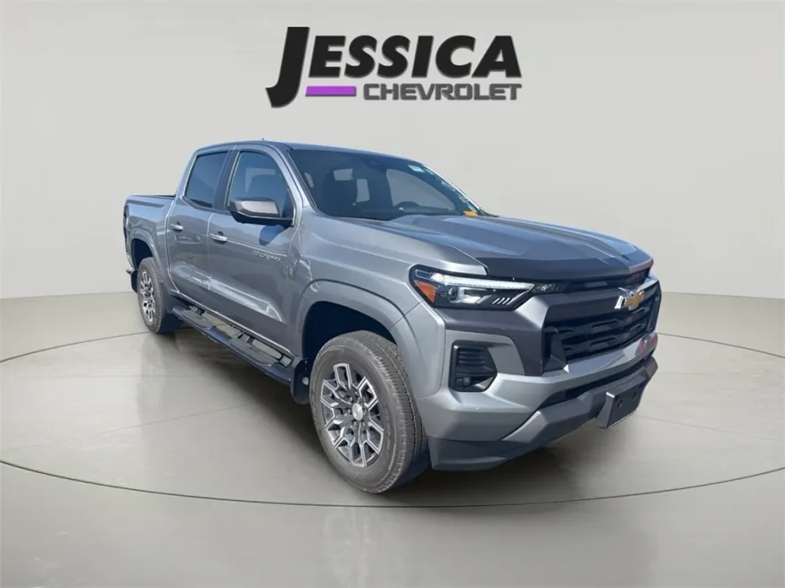 2023 Chevrolet Colorado LT photo 1