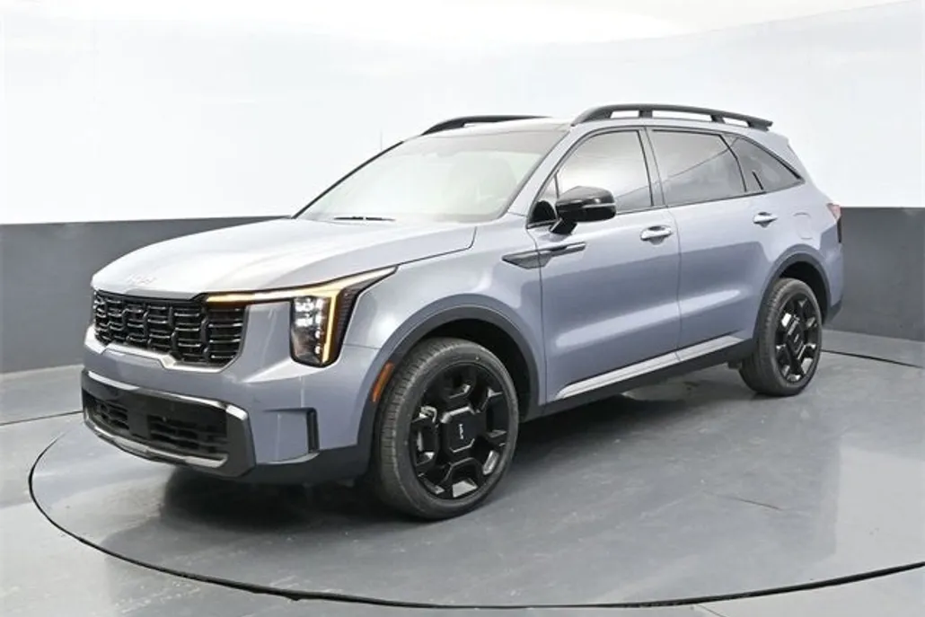 2024 Kia Sorento X-Line EX photo 1