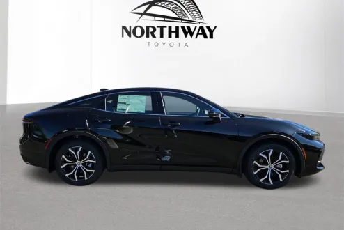 2026 Toyota Crown XLE photo 3
