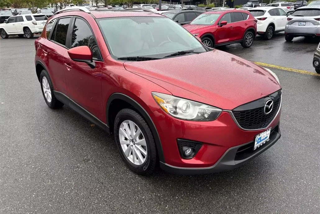 2013 Mazda CX-5 Touring photo 1